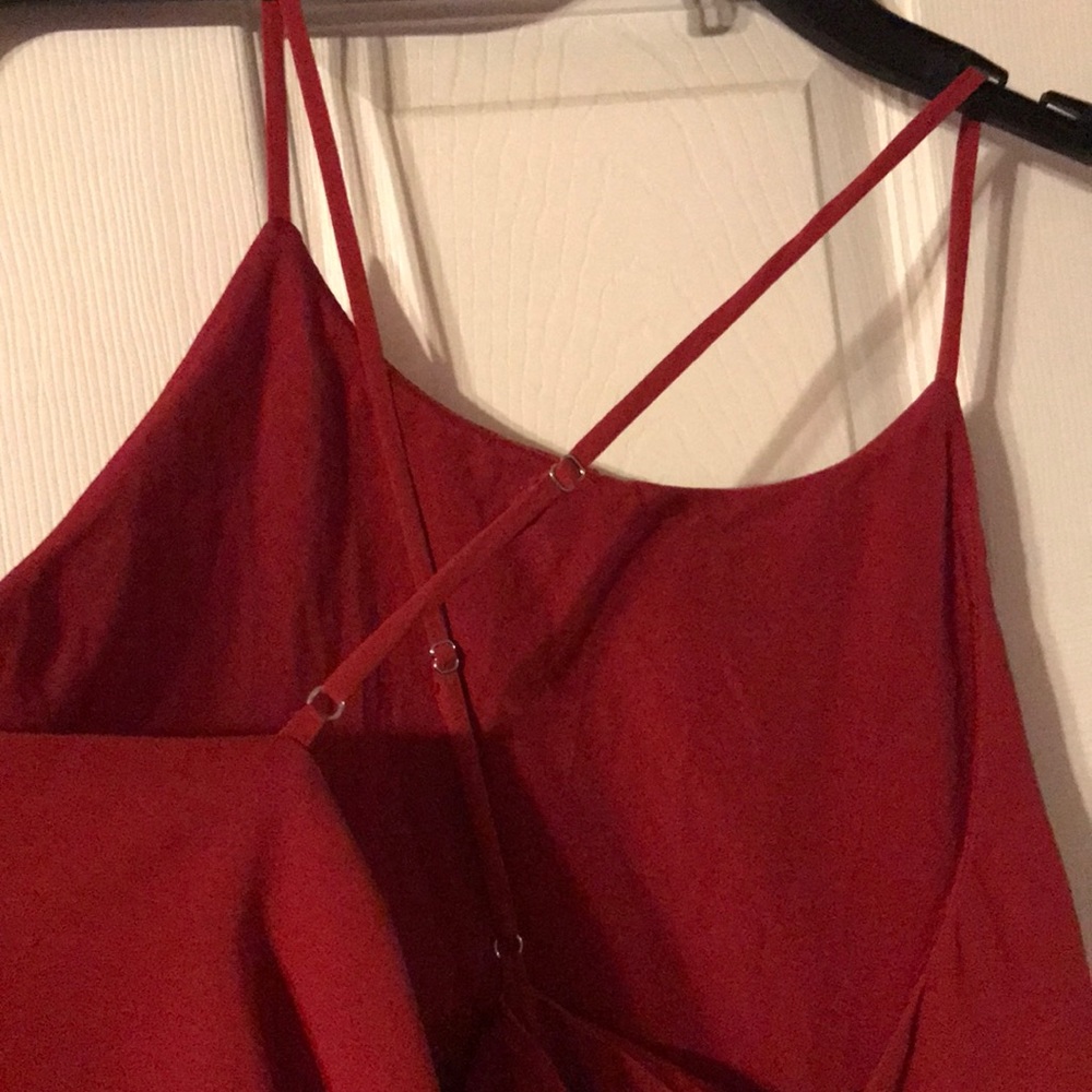 Red dress - Picture 3 of 4